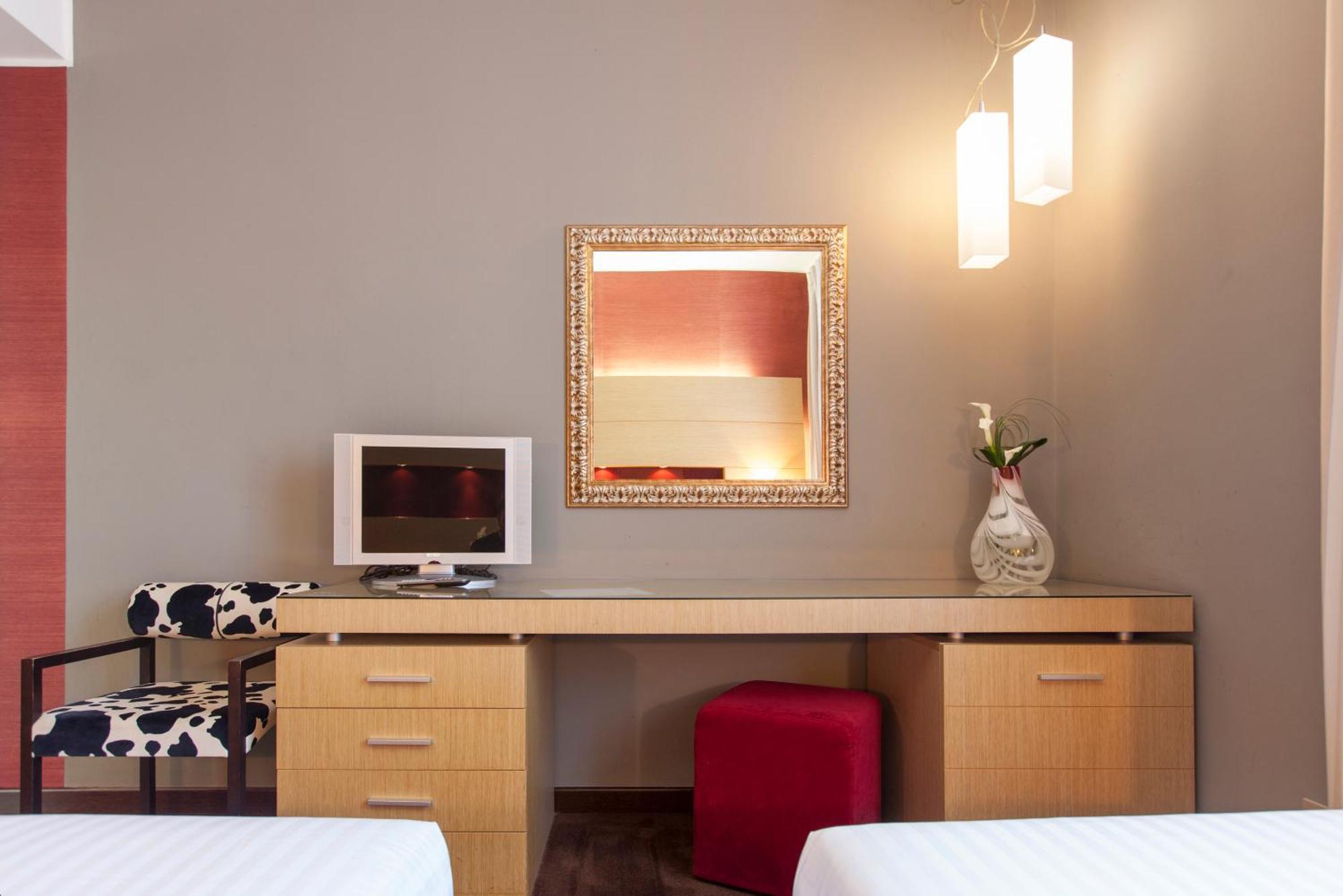 Inverigo Hotel Room photo