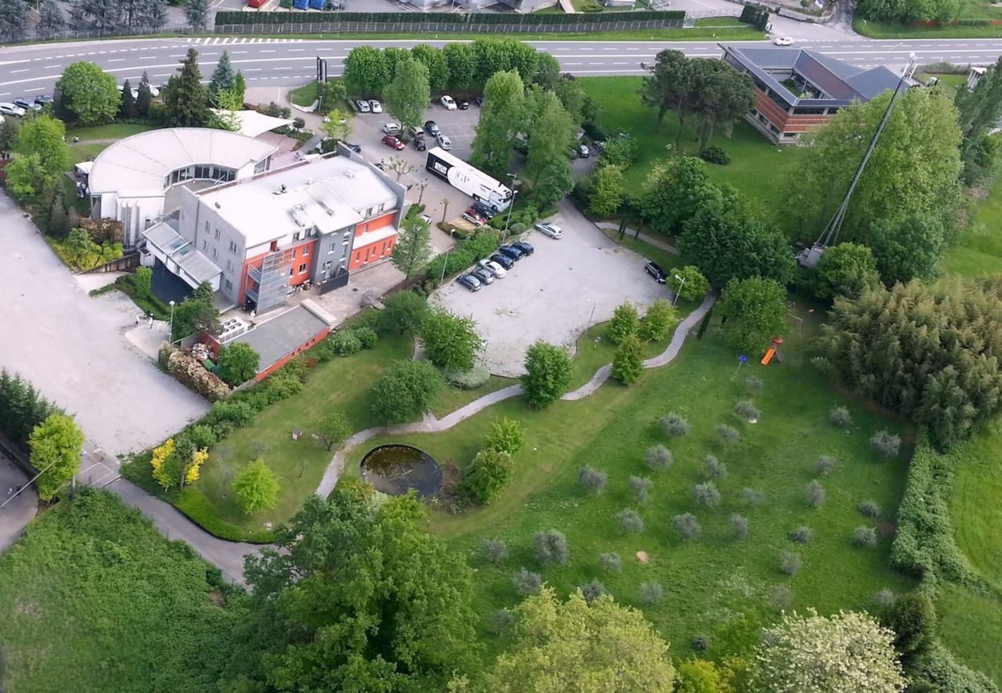 Inverigo Hotel Exterior photo